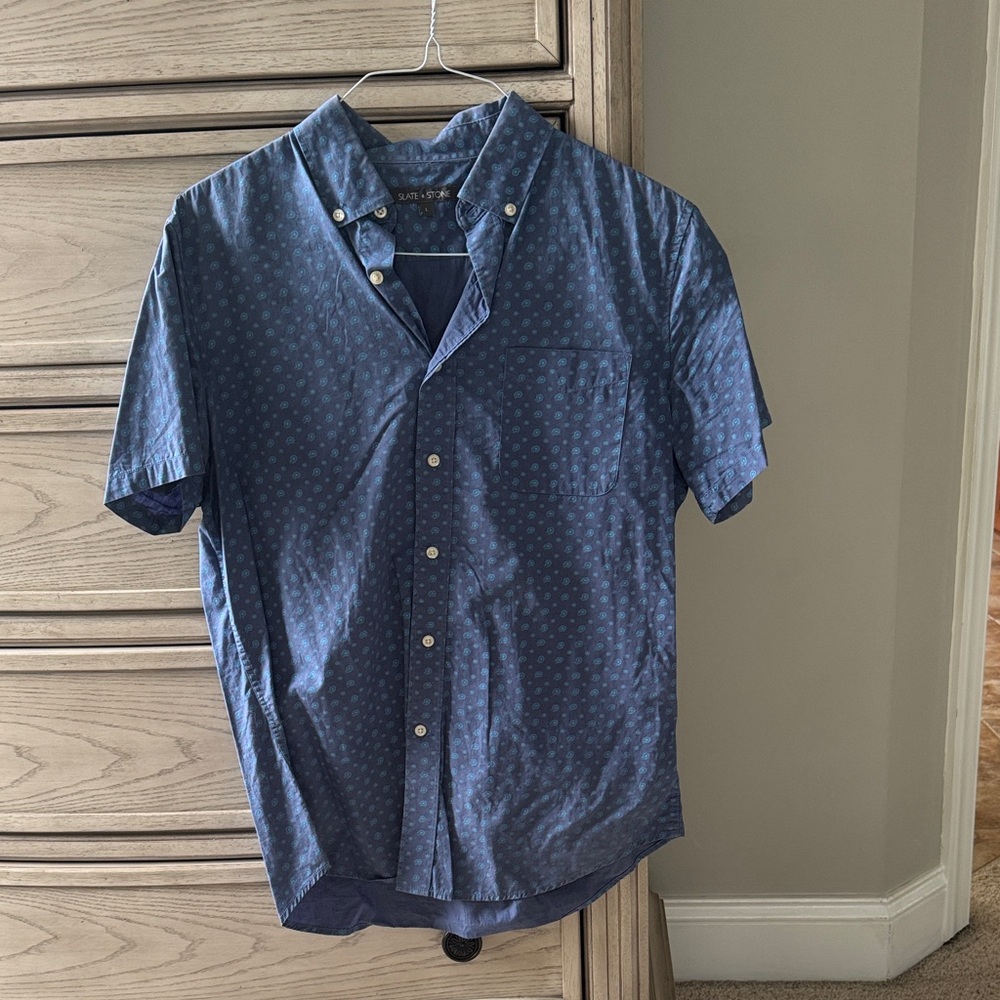 Slate & Stone Navy Patterned Short Sleeve Shirt